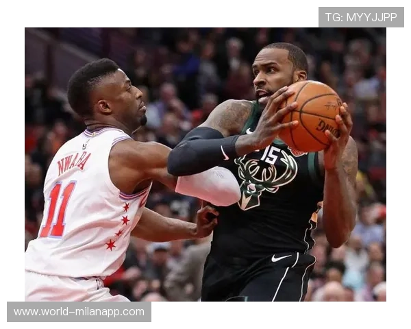 公牛封锁传球路线，防守层次进一步增强