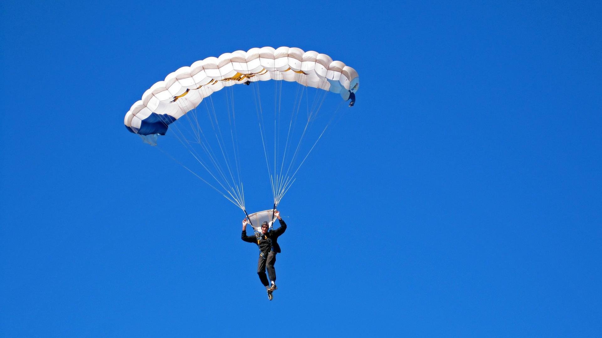 世界杯失败球队与欧冠同城死敌粉丝之间 形成独特“抱团取暖”现象
